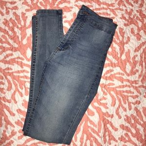 High rise jegging size 2
